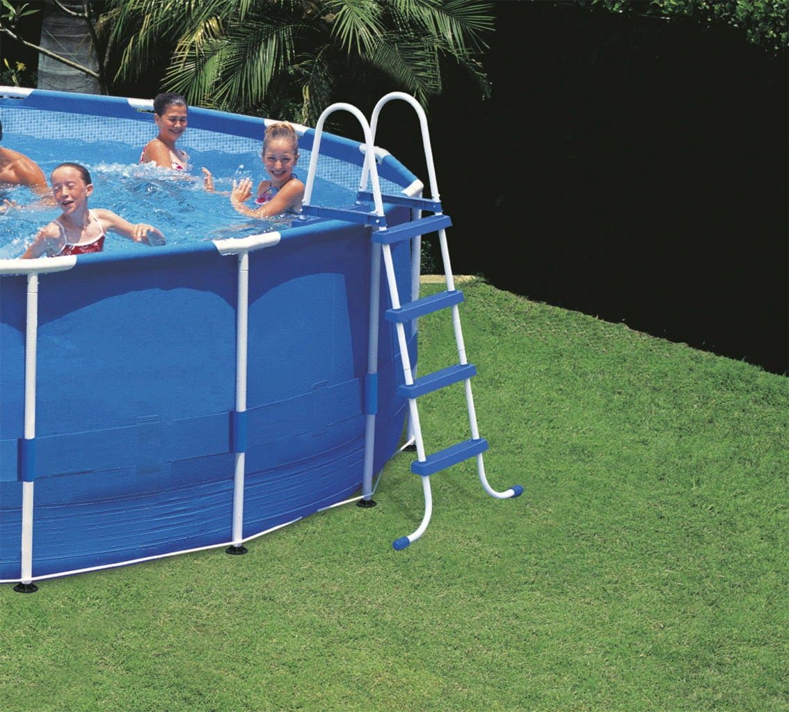 101-above-ground-pool-ladder-tubular-steel-for-pools-with-a-height-of-122cm-1-u-shaped-handrails-1.jpg
