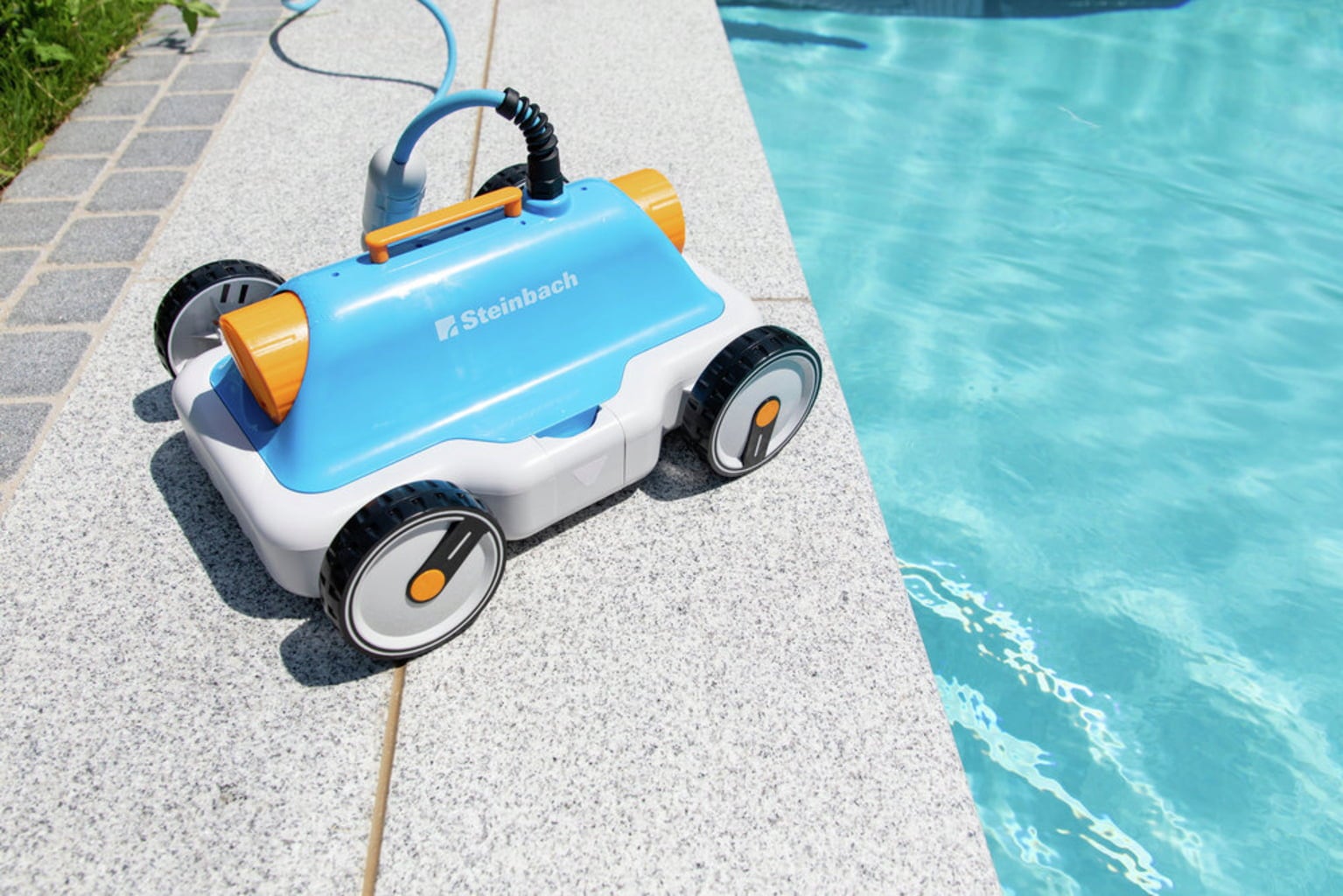 160-poolrunner-s63-1.jpg