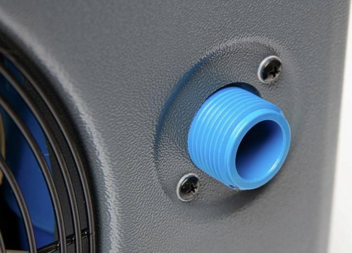 289-mini-heat-pump-with-integrated-flow-sensor-1.jpg