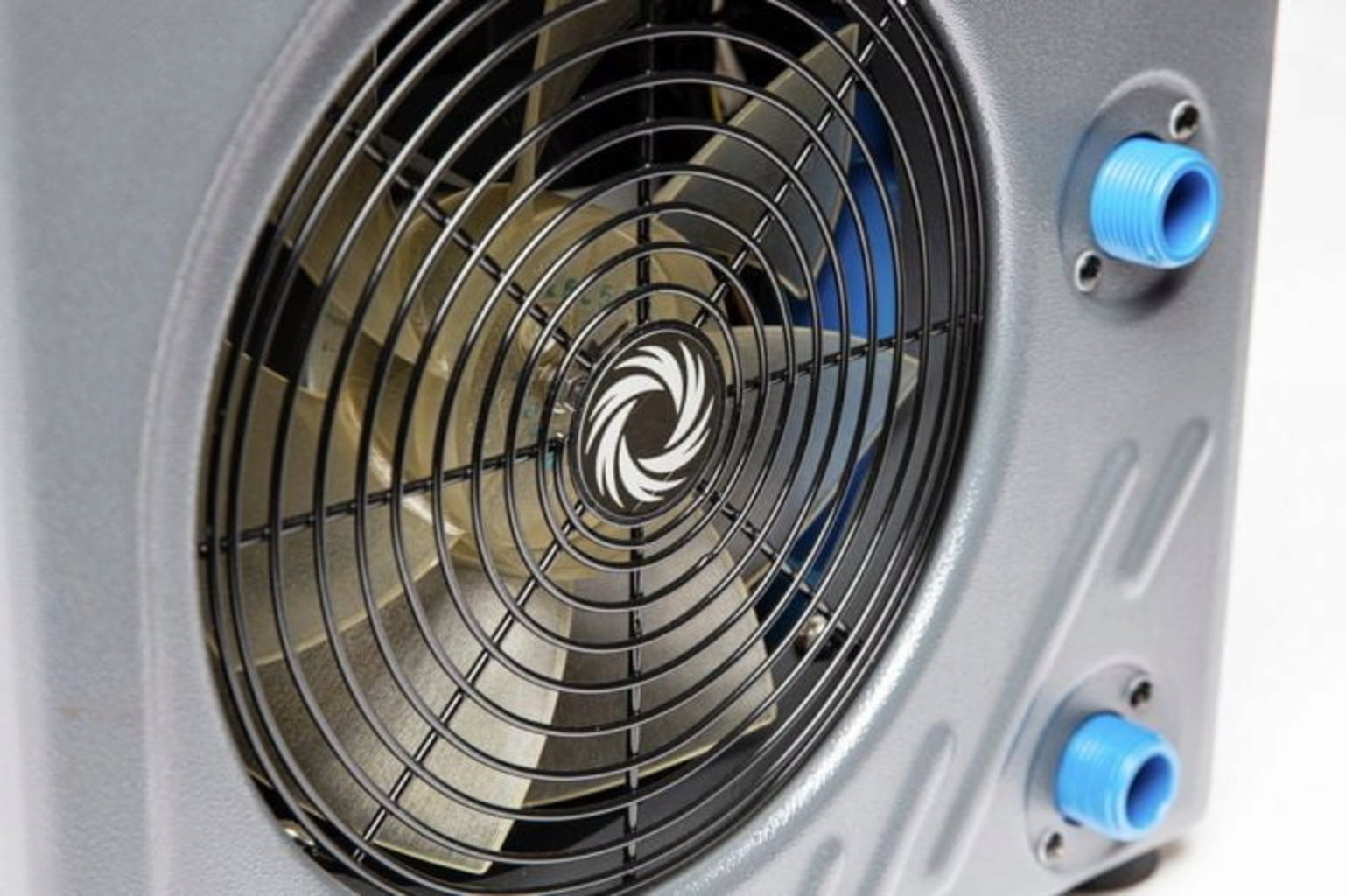 289-mini-heat-pump-with-integrated-flow-sensor-1.jpg
