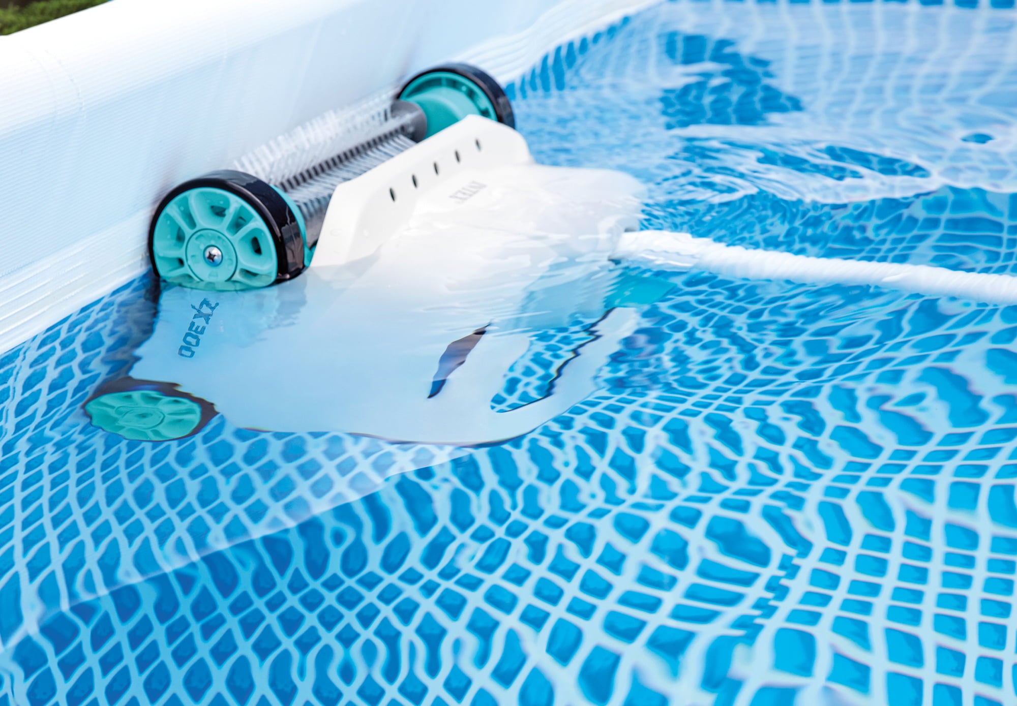 386-deluxe-auto-pool-cleaner-zx300-1.jpg