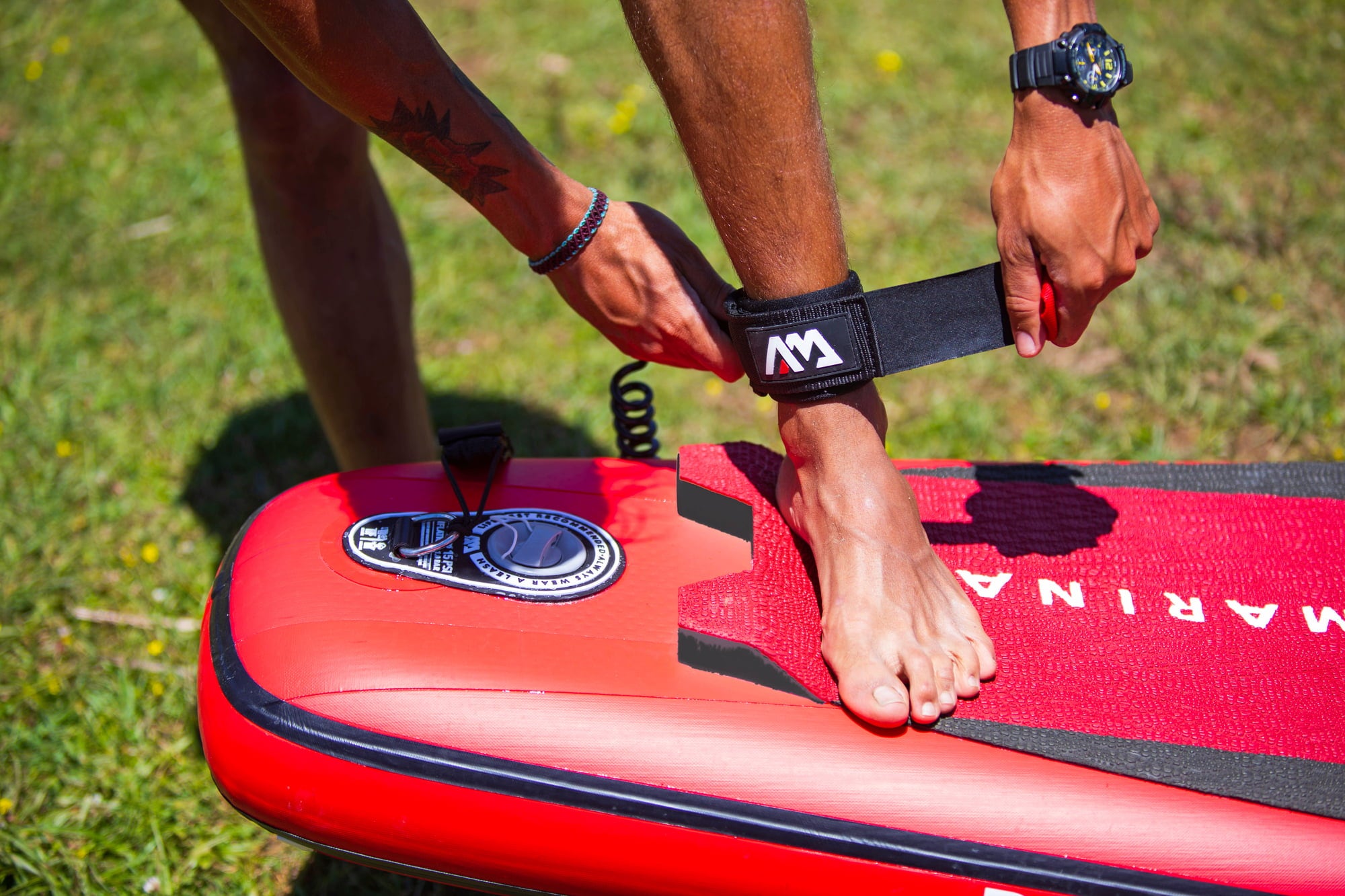846-paddle-board-coil-leash-1.jpg