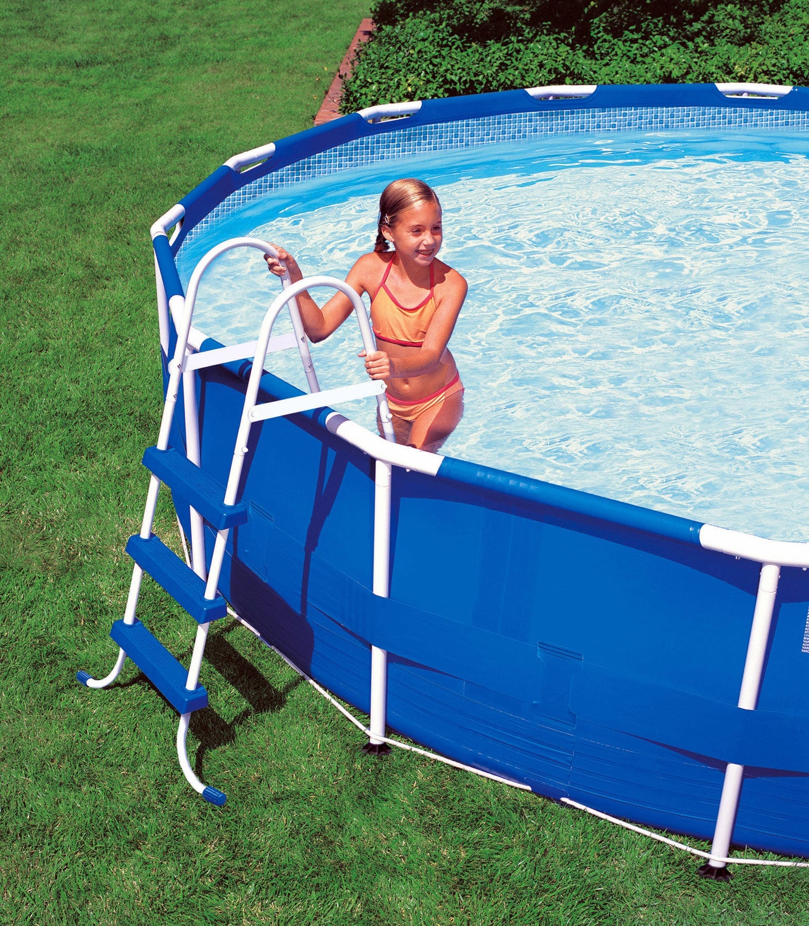 99-above-ground-pool-ladder-tubular-steel-for-pools-with-a-height-of-107cm-1-u-shaped-handrails-1.jpg